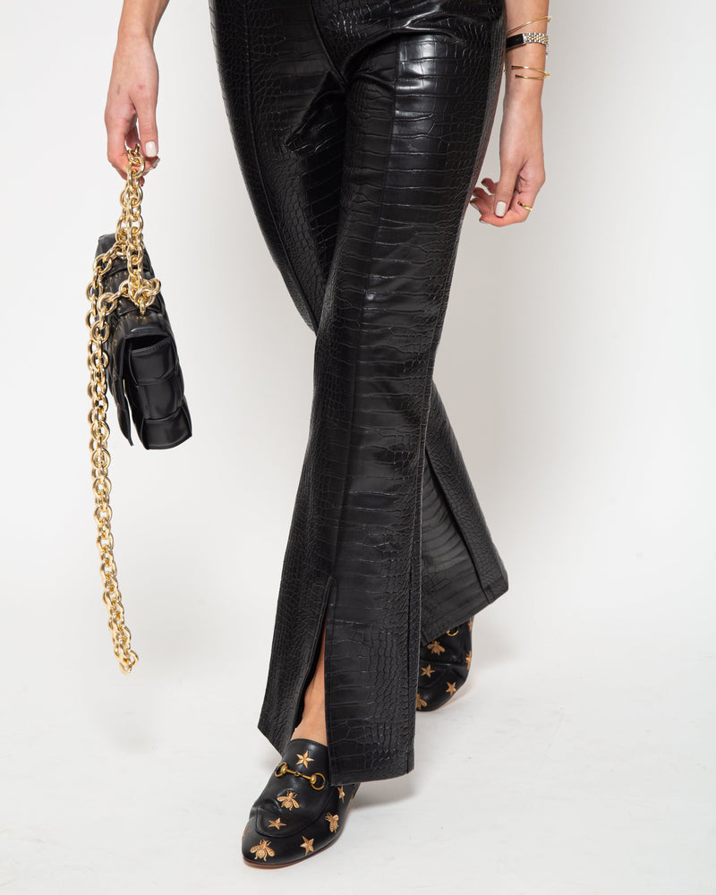 THE LEATHER SLIDER IN BLACK HONEY BEE – Coco Boutique