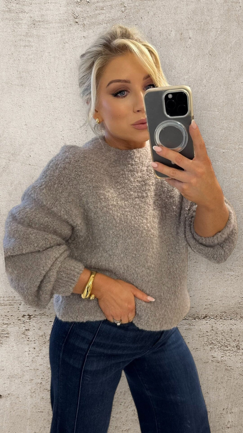 THE AMELIE BOUCLÉ KNIT - TAUPE Knitwear Neline 