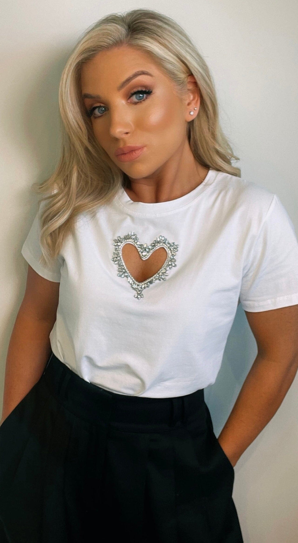 ROXY CRYSTAL HEART TEE - WHITE Coco Boutique 