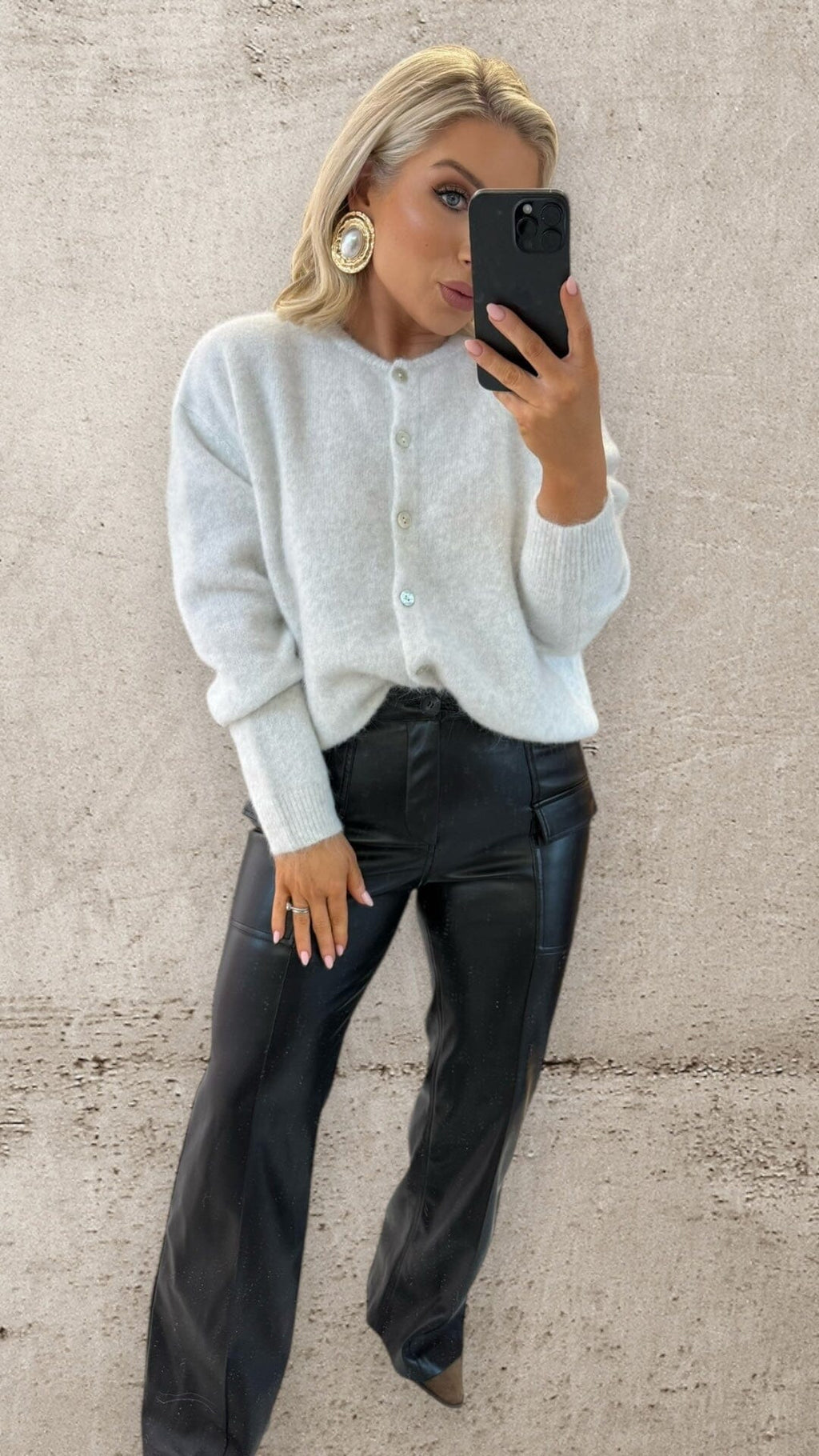 THE ESSIE CARDIGAN - PEARL GREY Knitwear Mayeli 