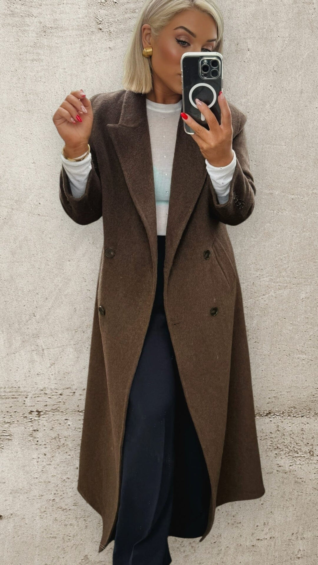 THE CHOCOLATE LUXE COAT