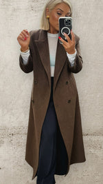 THE CHOCOLATE LUXE COAT Coats & Blazers Goldie S 