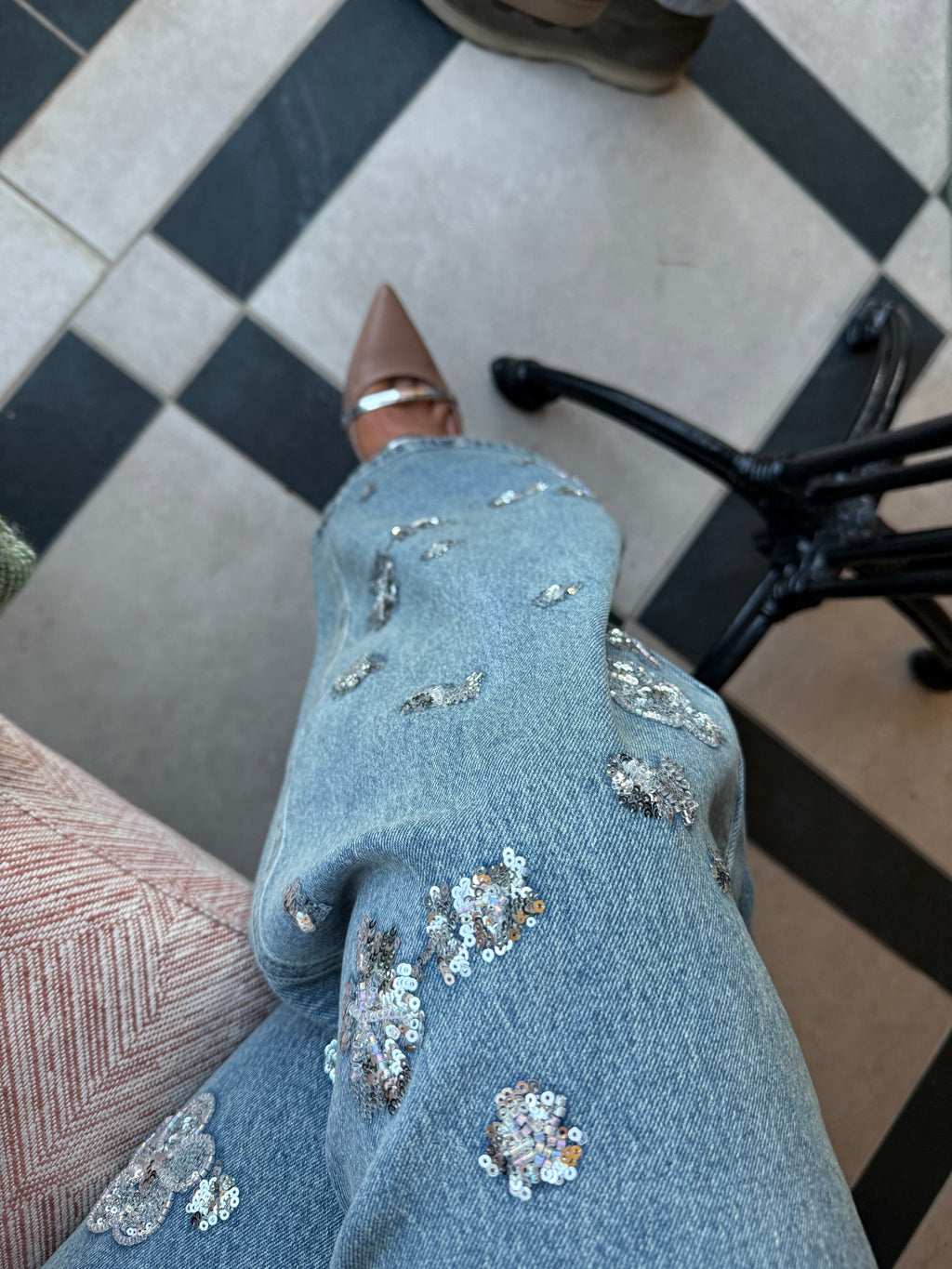 THE LUMIÉRE EMBROIDERED JEANS Bottoms, Jeans & Skirts Avril Vin 