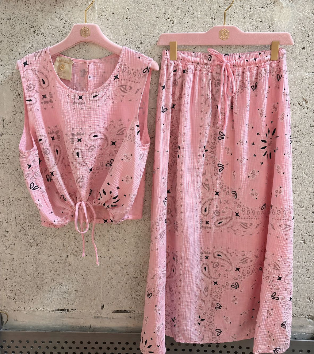 THE ST.TROPEZ CO ORD - BABY PINK Coats & Blazers Avril Vin 