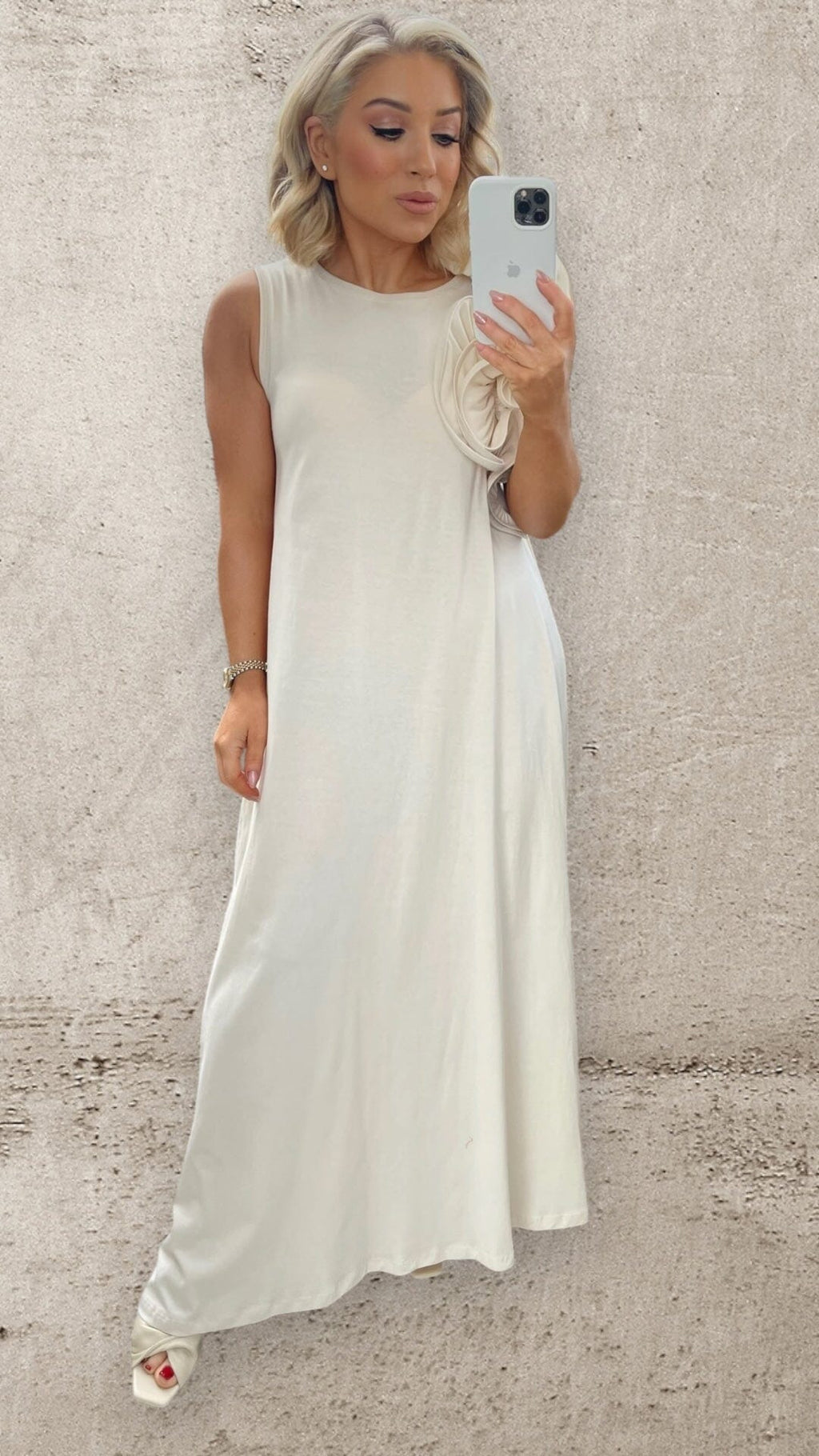 EMBER MODERN RUFFLE DRESS - CREAM Dresses Vyab 