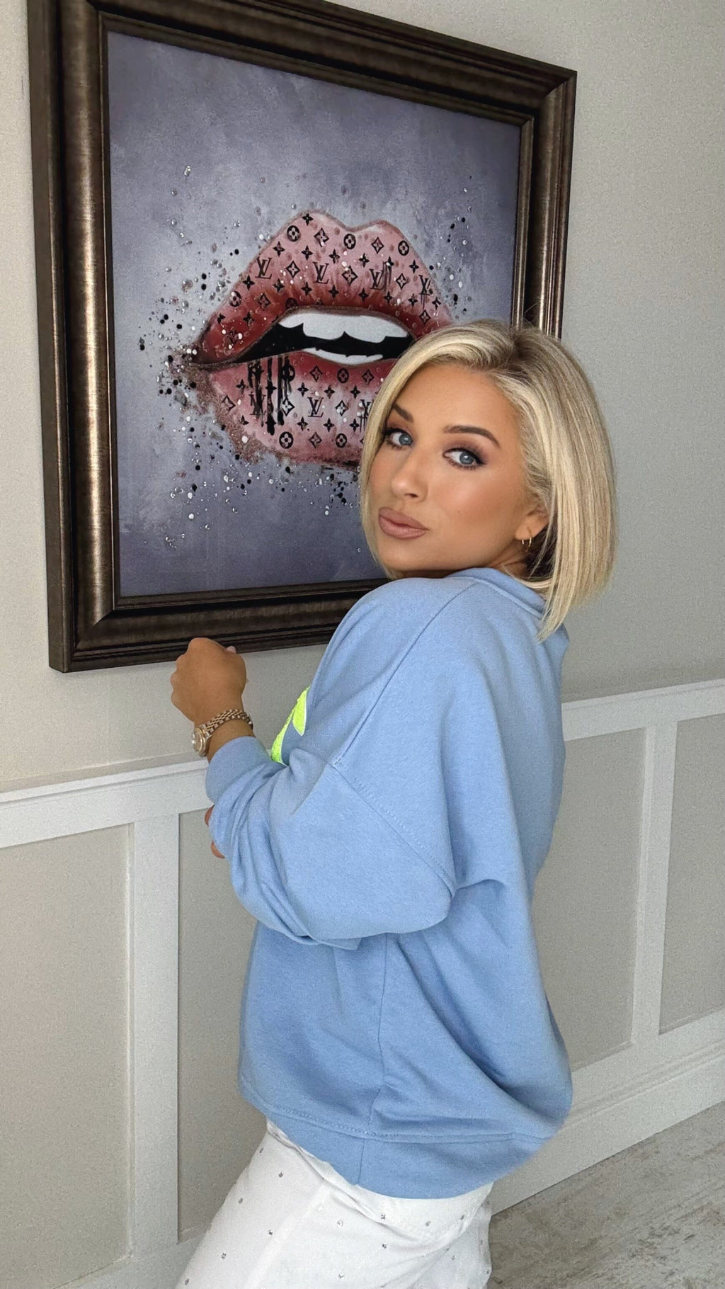 THE ICONIC SWEATSHIRT - BLUE Sweatshirt Coco Boutique 