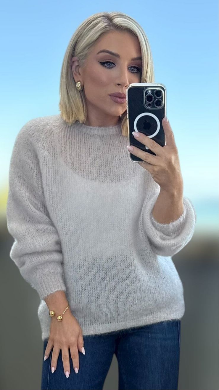 THE AMARA MOHAIR LUXURY KNIT - BEIGE Knitwear Gigi Lu 