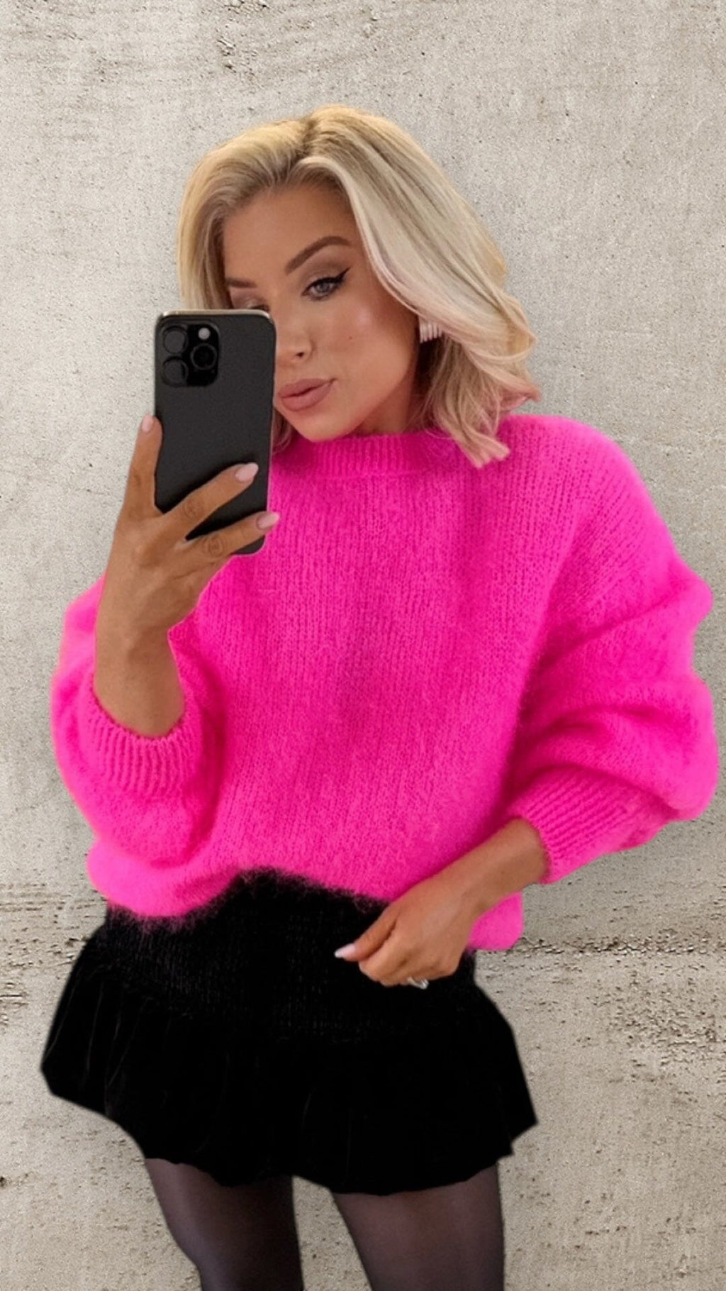 THE CLOUDLIGHT KNIT - NEON PINK Knitwear Gigi Lu 