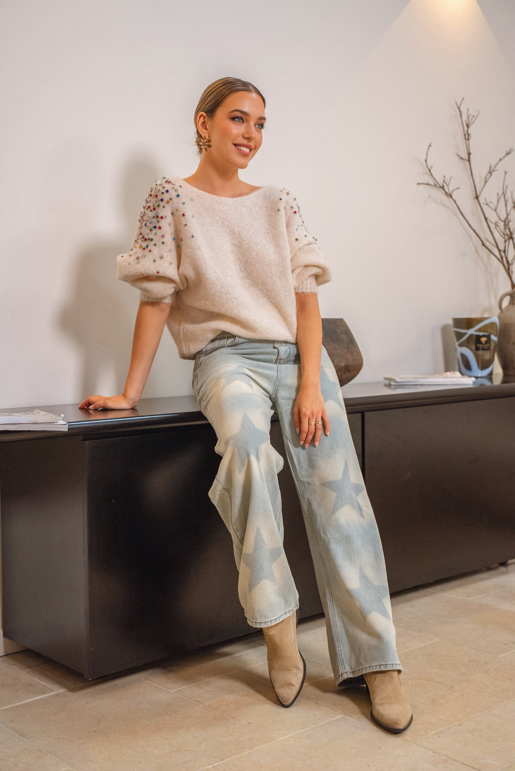 THE NIVEAH SWEATER - CREAM Tops & Jumpers Goldie S 