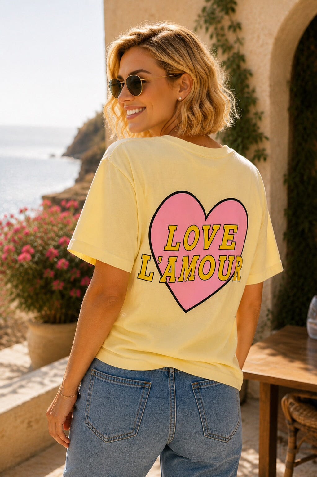 THE L’AMOUR T-SHIRT - LEMON Coats & Blazers Avril Vin 