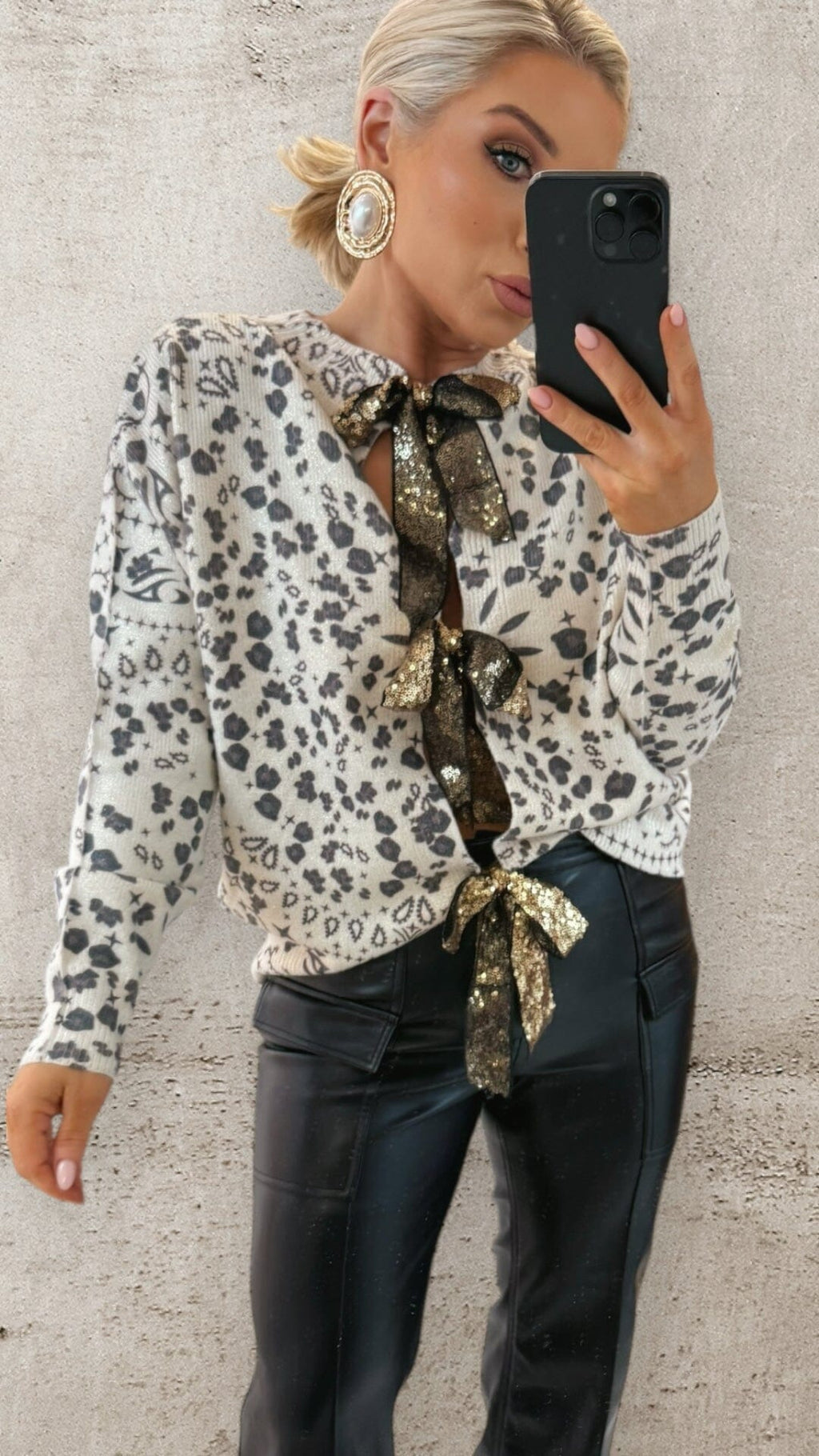 STARLIGHT SEQUIN BOW REVERSIBLE KNIT Knitwear Neline 