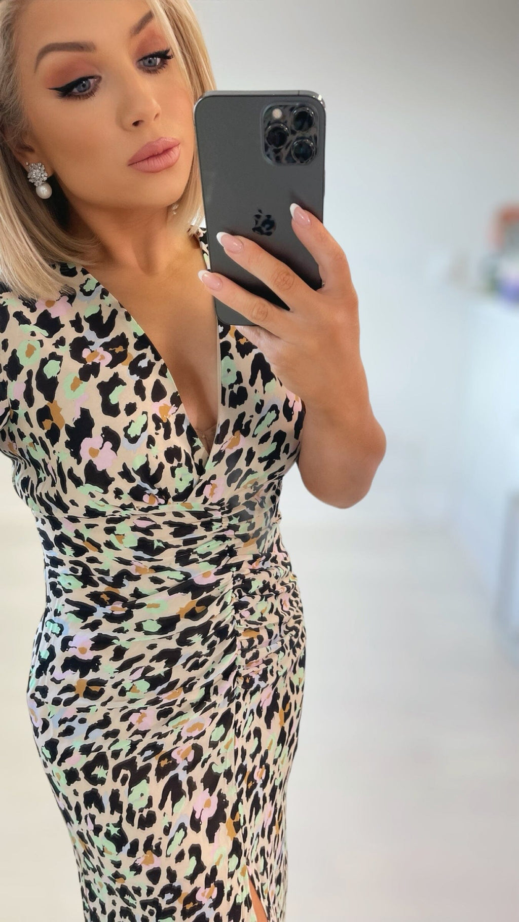 MADDIE RUCHED LEOPARD DRESS Dresses Coco Boutique 