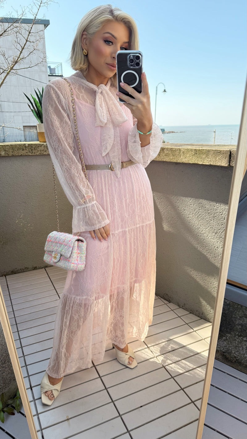 BLUSH ROMANCE LACE MAXI Dresses Noeline 