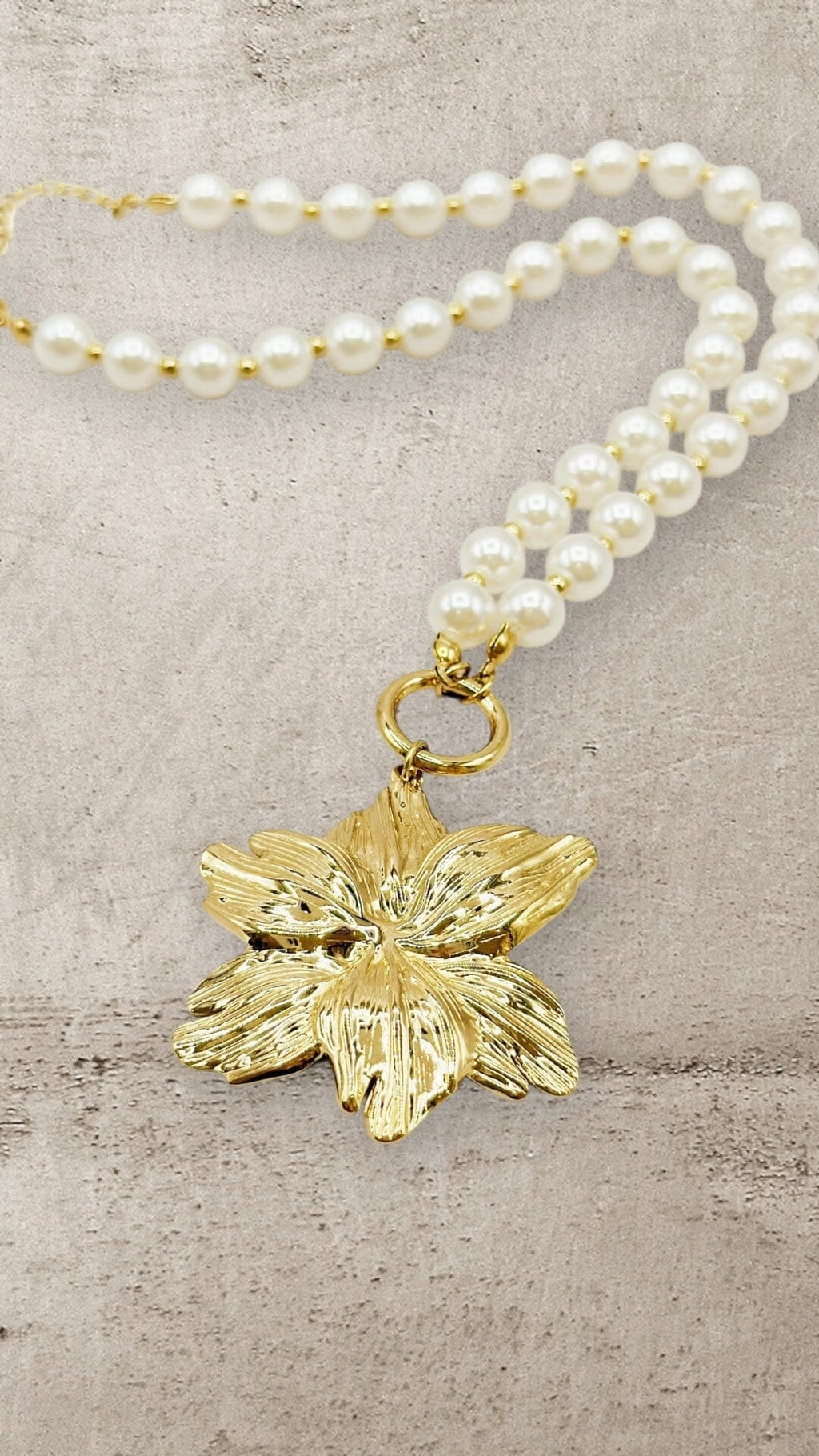 GOLDEN BLOSOM PEARL NECKLACE Jewellery & Accessories Coco Boutique 
