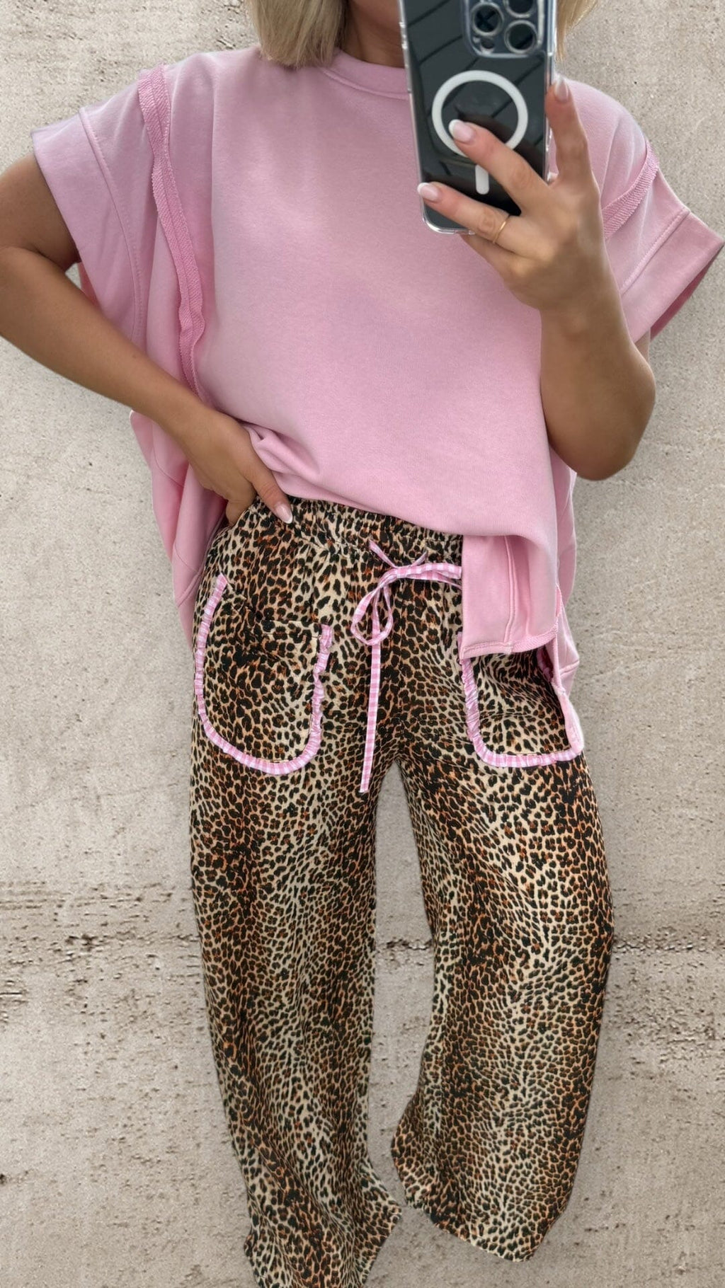 THE SARA RELAXED TOP - BABY PINK Bottoms, Jeans & Skirts Coco Boutique 