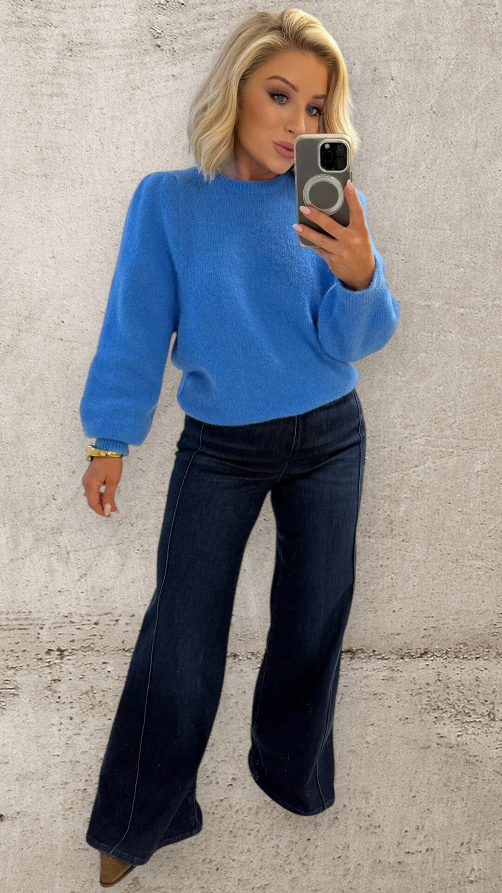 PETRA SUPER SOFT SWEATER - BLUE Knitwear Gigi Lu 