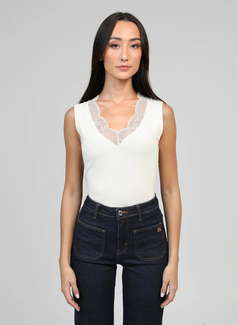 ALICE CREAM LACE-TRIM TANK Tops & Jumpers Agnes 