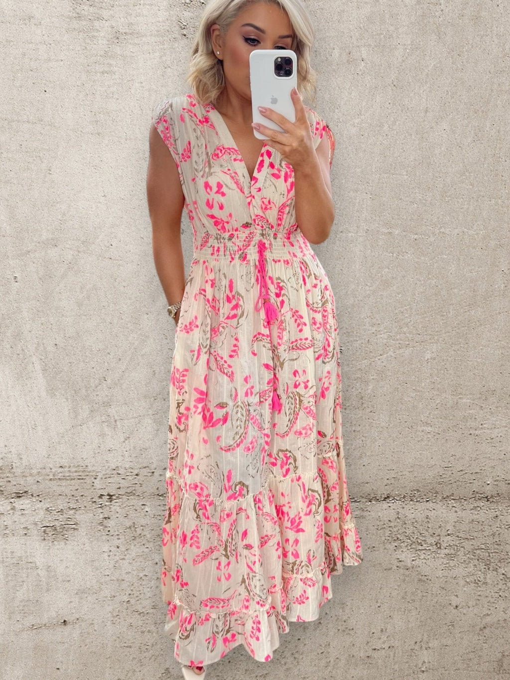 MIRA PASLEY DRESS - BRIGHT PINK/CREAM Dresses Orlinn 