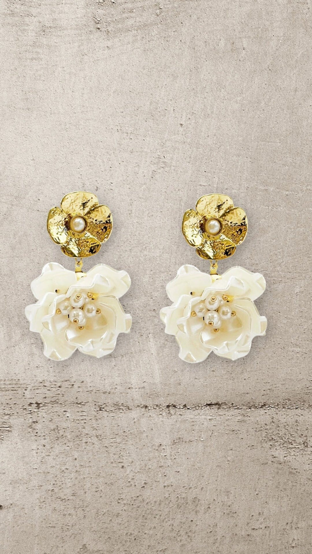 PRIMROSE PEARL EARRINGS Jewellery & Accessories Coco Boutique 