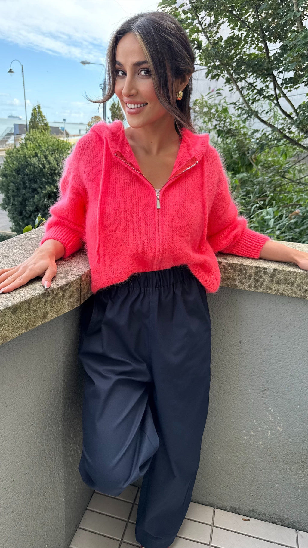 THE COSMA HOODIE - NEON CORAL Tops & Jumpers Easy mood 
