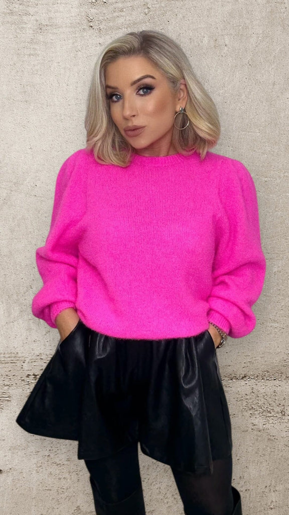 THE NOIR FAUX LEATHER SHORTS Coco Boutique 