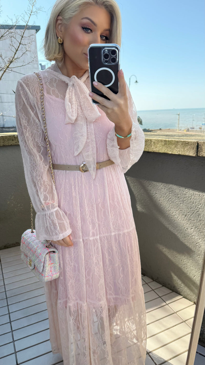 BLUSH ROMANCE LACE MAXI Dresses Noeline 