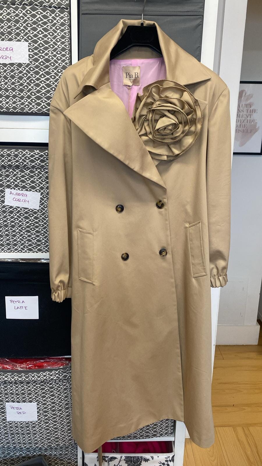 THE CAMILA TRENCH Coats & Blazers Pyab 
