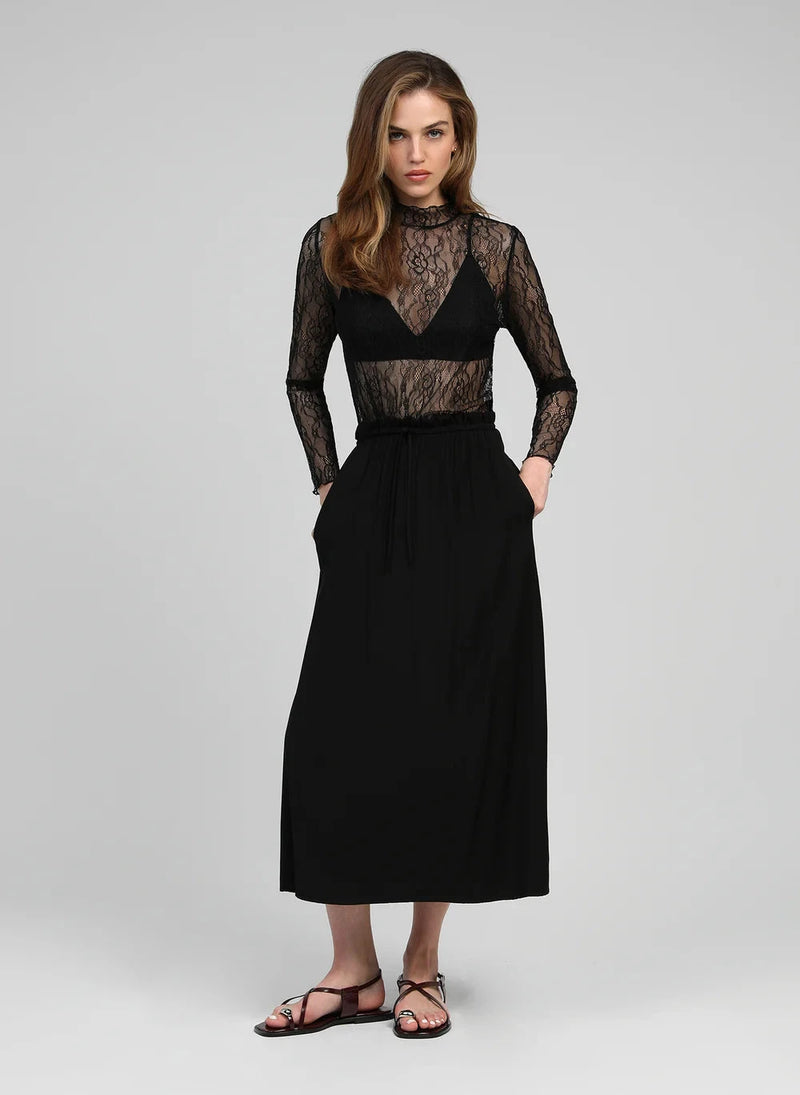 MOIRA LACE TOP - BLACK Tops & Jumpers Agnes 