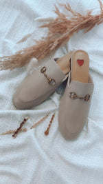 THE LEATHER SLIDER IN PERFECT NUDE Shoes & Slippers Privè - Slider 