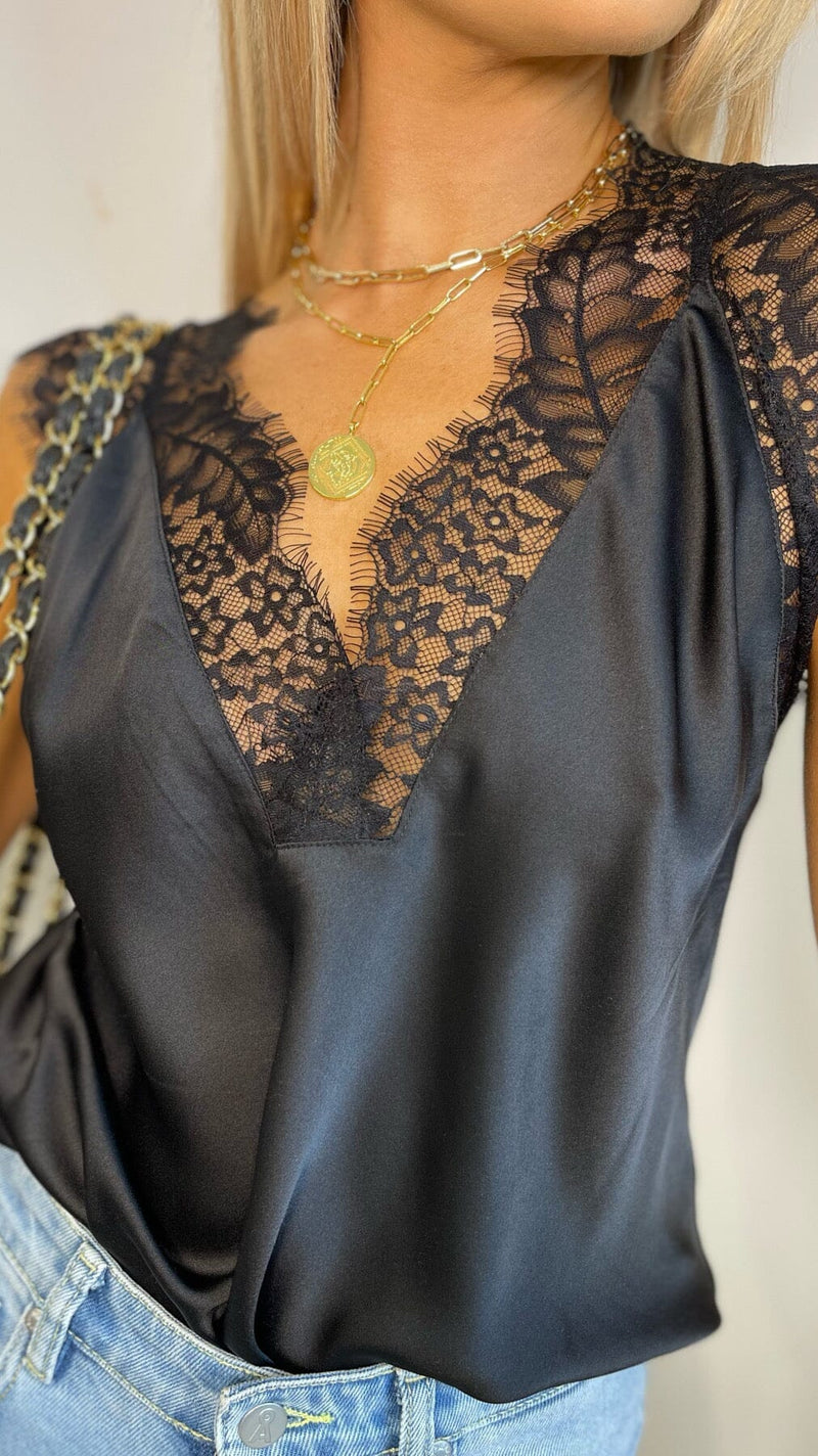 SANZA LACE TRIM CAMI IN BLACK Tops & Jumpers Paris - Time Capsule 